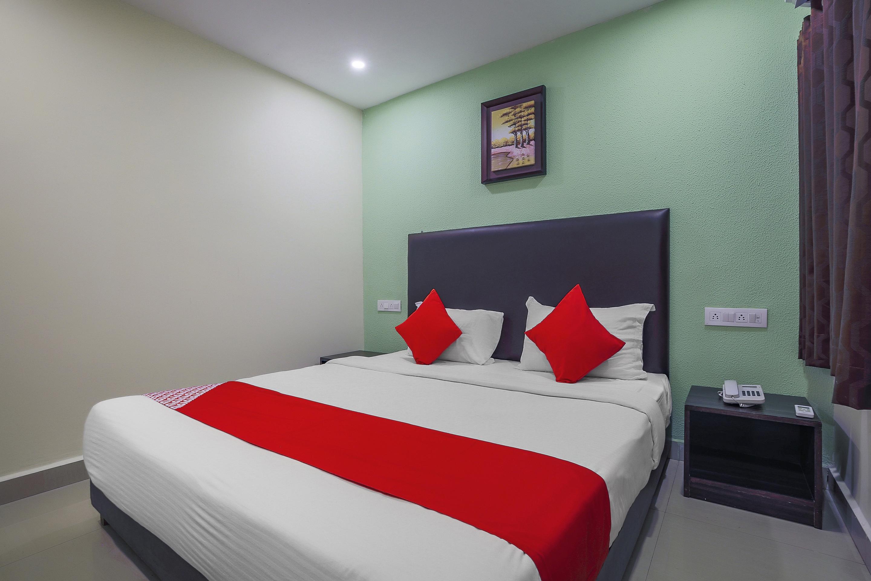 Fabexpress 29 Beach House, Morjim Beach Esterno foto
