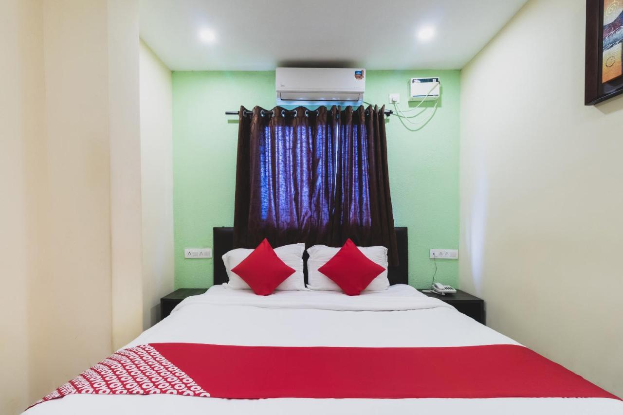 Fabexpress 29 Beach House, Morjim Beach Esterno foto