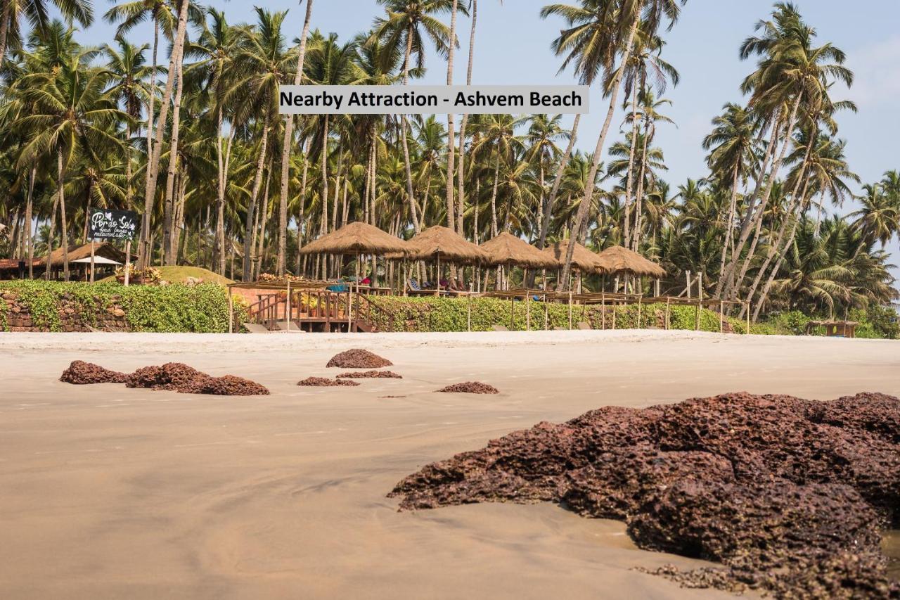 Fabexpress 29 Beach House, Morjim Beach Esterno foto