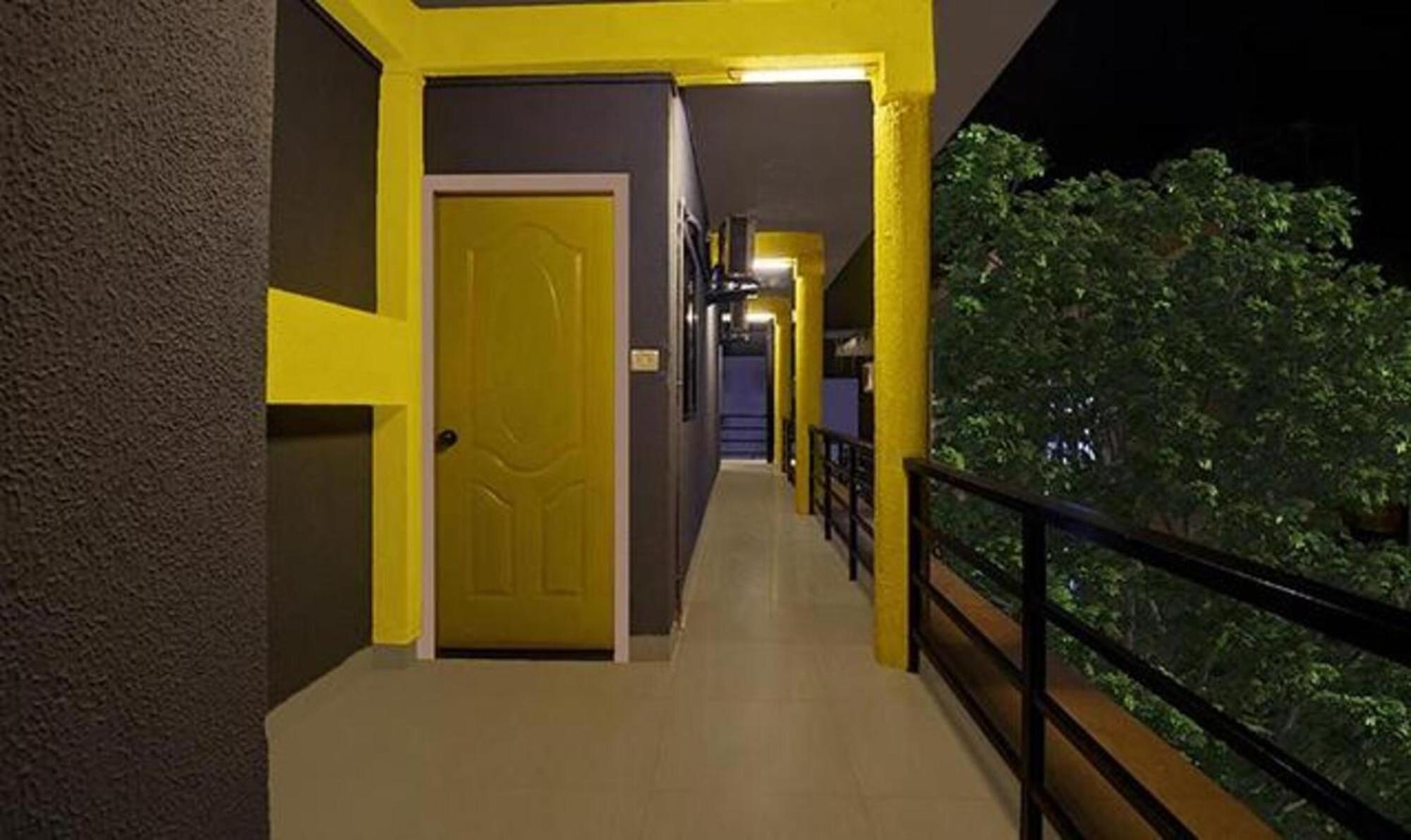 Fabexpress 29 Beach House, Morjim Beach Esterno foto